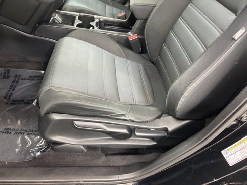 Used 2017 Honda CR-V LX image 15