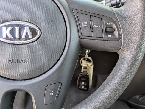 Used 2010 Kia Soul + image 24