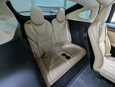 Used 2016 Tesla Model X 75D image 24