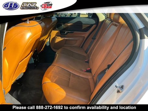 Used 2012 Jaguar XJ image 12