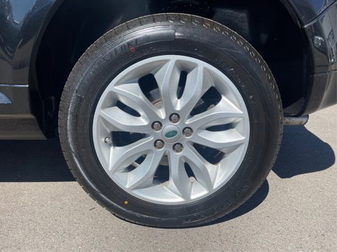 Used 2012 Land Rover LR2 HSE image 30