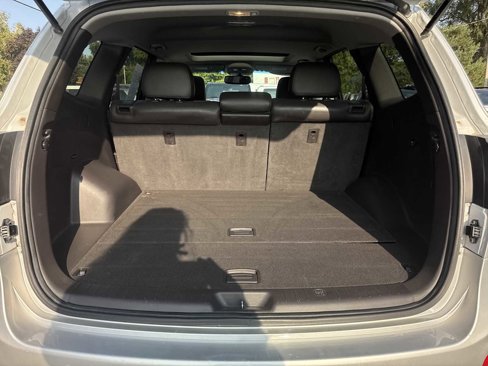 Used 2011 Hyundai Santa Fe Limited image 9