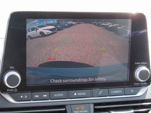 Used 2021 Nissan Altima 2.5 SV image 15
