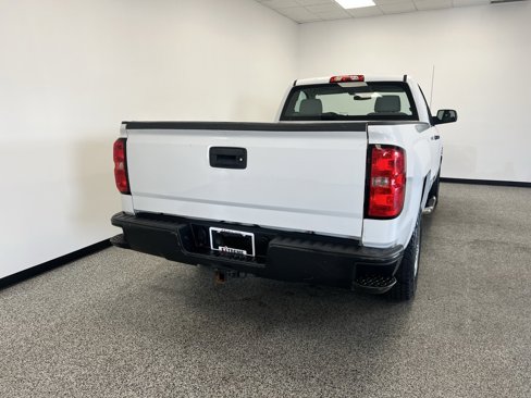 Used 2018 Chevrolet Silverado 1500 W/T w/ Trailering Package image 5