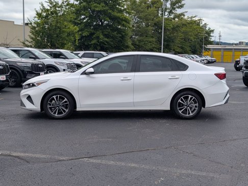 Used 2024 Kia Forte LXS image 5