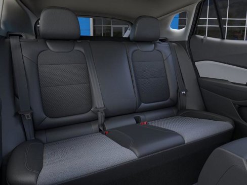 New 2025 Chevrolet Trax LT w/ Driver Confidence Package image 17