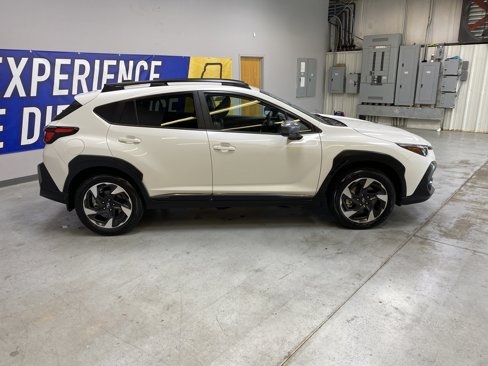 Used 2024 Subaru Crosstrek 2.5i Limited image 8