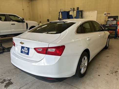 Used 2019 Chevrolet Malibu LS image 4