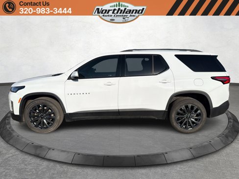 Used 2023 Chevrolet Traverse RS image 8