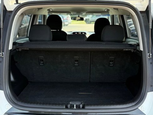 Used 2016 Kia Soul + image 21