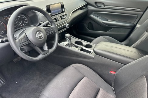 Used 2023 Nissan Altima 2.5 S image 9