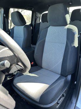 Used 2022 Toyota Tacoma TRD Off-Road image 40