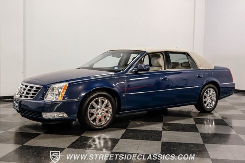 Used 2008 Cadillac DTS Luxury III image 5