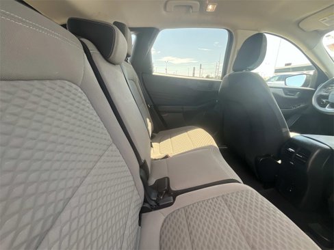 Used 2022 Ford Escape SE image 16