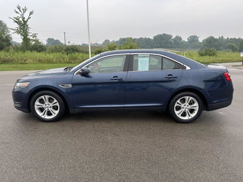 Used 2017 Ford Taurus SEL w/ Equipment Group 201A image 3