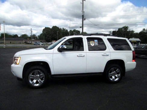 Used 2010 Chevrolet Tahoe LT image 2