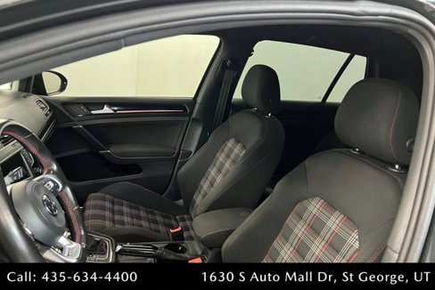Used 2017 Volkswagen GTI S image 18