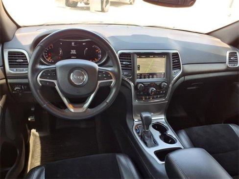 Used 2018 Jeep Grand Cherokee Altitude image 6
