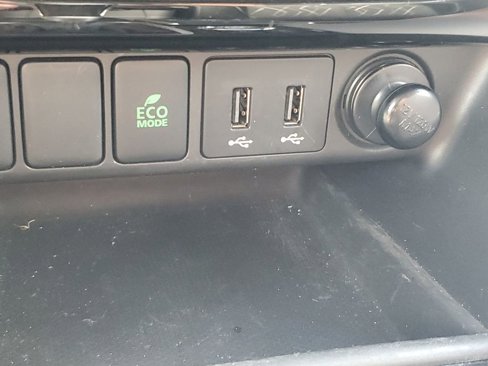 Used 2018 Mitsubishi Eclipse Cross SEL image 28