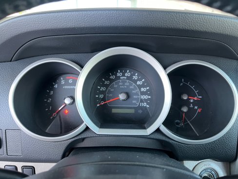 Used 2007 Toyota 4Runner SR5 image 10