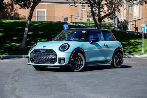 New 2026 MINI Cooper S image 1