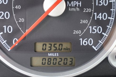 Used 2007 Chrysler Crossfire Limited image 16