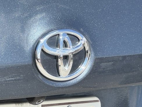 Used 2019 Toyota Corolla LE image 13