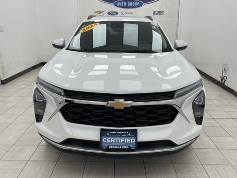 Certified 2024 Chevrolet Trax LT w/ Driver Confidence Package image 15