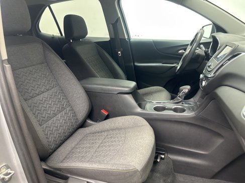 Used 2022 Chevrolet Equinox LT image 17