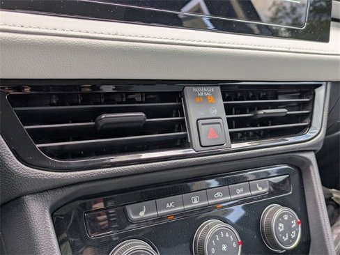 New 2025 Volkswagen Taos S image 13