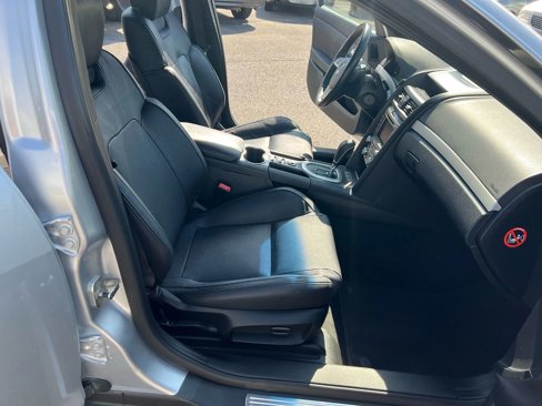 Used 2009 Pontiac G8 GT w/ Premium Package image 10