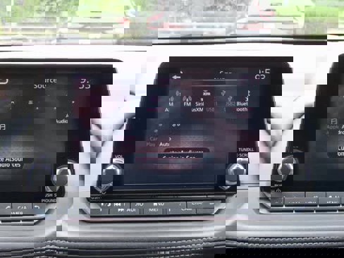 Used 2021 Nissan Rogue SV image 19