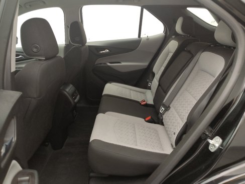 Used 2022 Chevrolet Equinox LS image 18