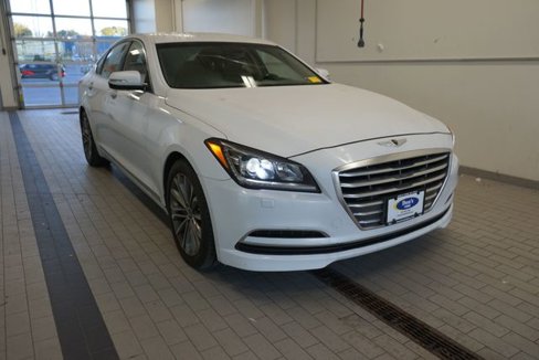 Used 2015 Hyundai Genesis 3.8 image 16