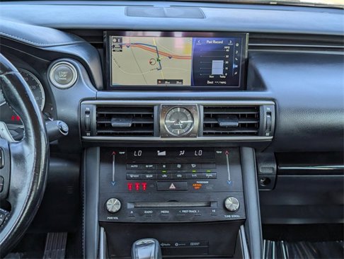 Used 2018 Lexus IS 300 image 34