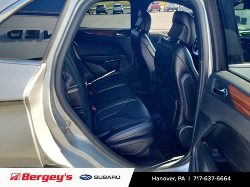 Used 2019 Lincoln MKC Select w/ Select Plus Package image 13