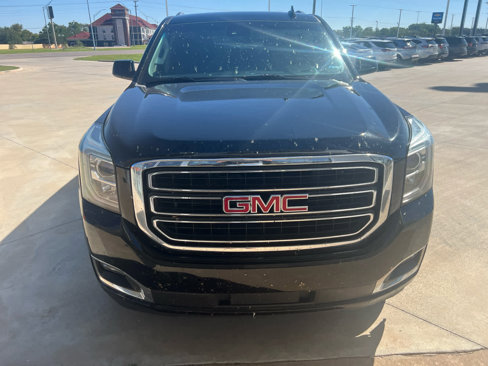 Used 2017 GMC Yukon SLT image 3