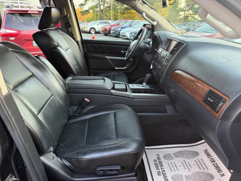 Used 2015 Nissan Armada SL image 19