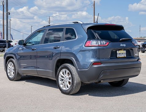Used 2019 Jeep Cherokee Latitude w/ Popular Appearance Group image 7