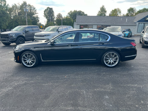 Used 2021 BMW 740i xDrive image 8