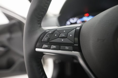 Used 2020 Nissan Altima 2.5 SV image 17