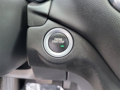 Used 2023 Chevrolet Equinox LT image 27