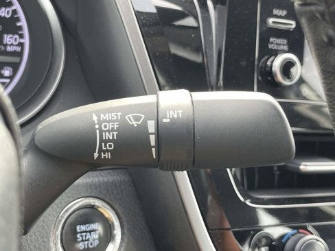 Used 2023 Toyota Camry SE image 23