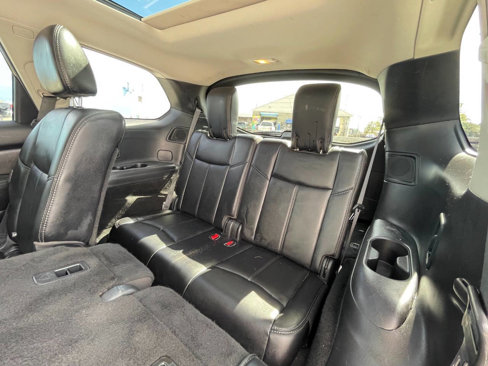 Used 2019 Nissan Pathfinder SL w/ SL Premium Package image 13