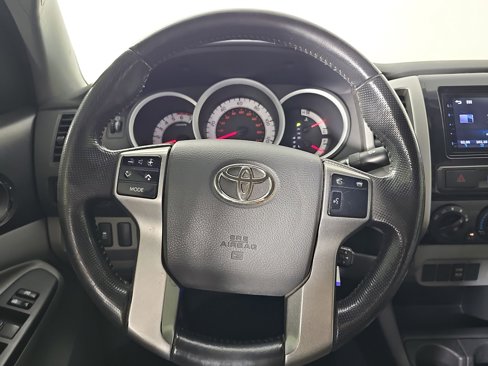 Used 2012 Toyota Tacoma PreRunner image 14