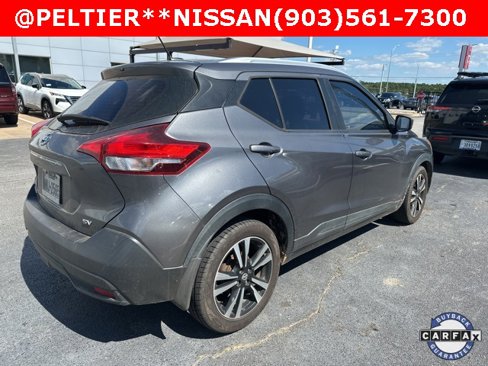 Certified 2018 Nissan Kicks SV image 3