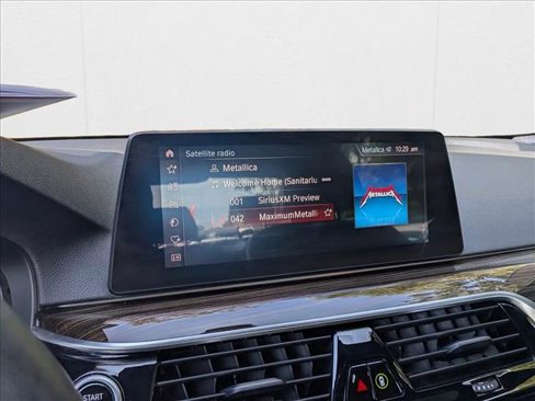 Used 2019 BMW 530i xDrive w/ M Sport Package image 14