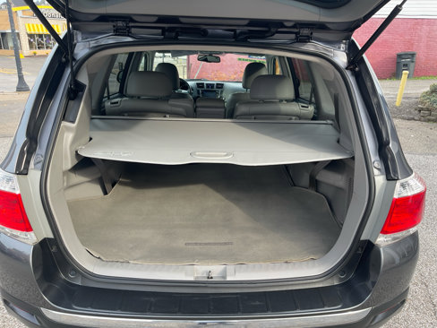 Used 2013 Toyota Highlander 4WD V6 image 19
