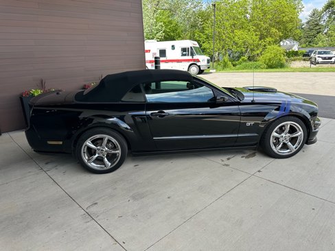Used 2008 Ford Mustang GT image 25