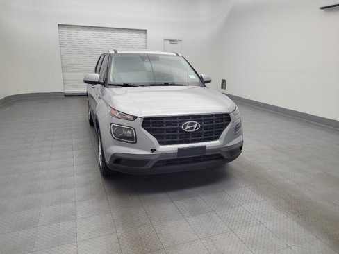 Used 2021 Hyundai Venue SE image 14